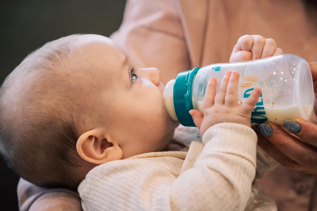 NIP PP BOČICA ŠIROKO GRLO, 260ML, VEL.0+, FLOW M, GIRL