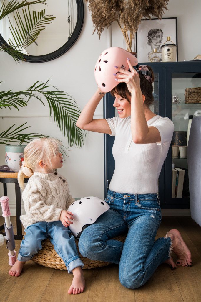 MOMI MIMI KACIGA GREY MAT