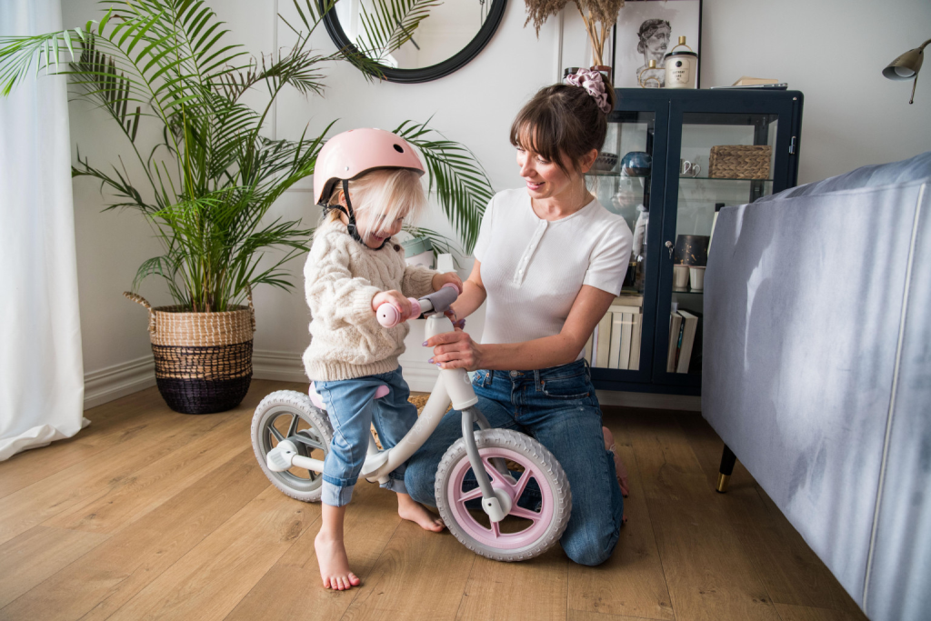 MOMI MIMI KACIGA GREY MAT