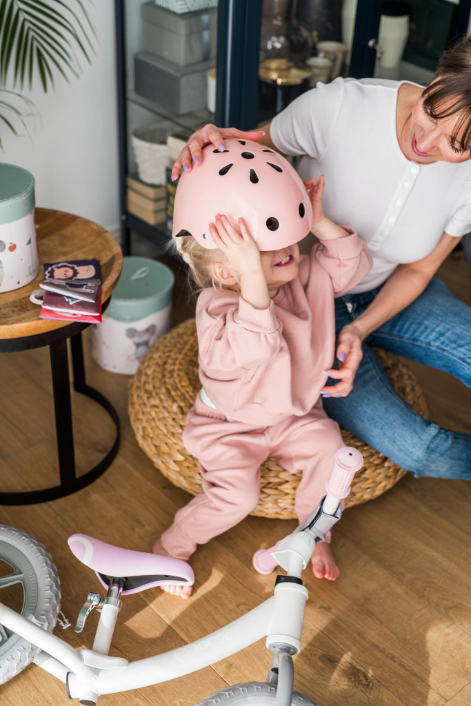 MOMI MIMI KACIGA GREY MAT