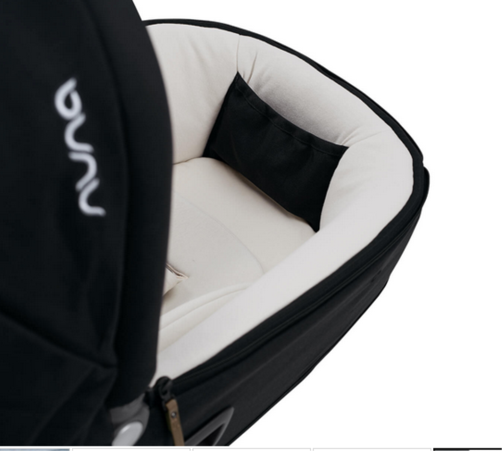 NOSILJKA CARI NEXT CAVIAR FOR.