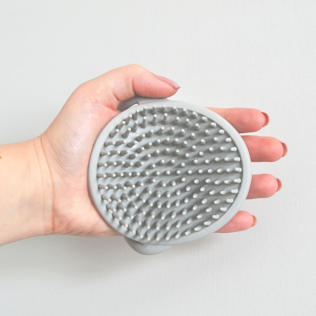 SHNUGGLE MEKA SILIKONSKA ČETKA ZA KUPANJE,GREY