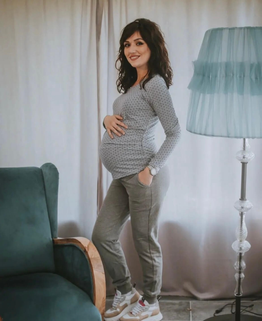 PČELICA MAJA DONJI DIO TRENERKE ZA TRUDNICE