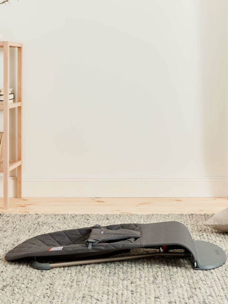 BABYBJORN BLISS COTTON CLASSIC QUILT LEŽALJKA-ANTHRACITE