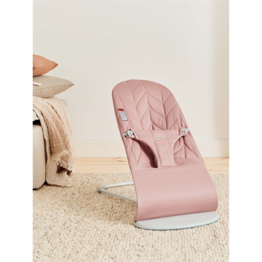 BABYBJORN BLISS WOVEN PETAL QUILT LEŽALJKA-DUSTY PINK