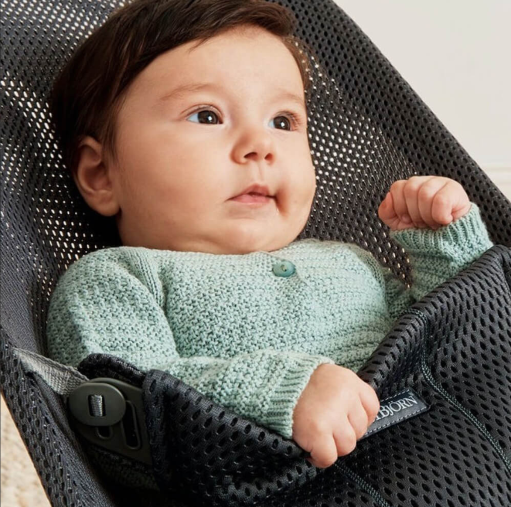 BABYBJORN BLISS MESH LEŽALJKA ANTHRACITE