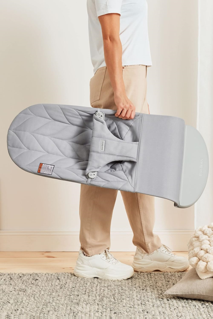 BABYBJORN BLISS WOVEN PETAL LEŽALJKA-LIGHT GREY