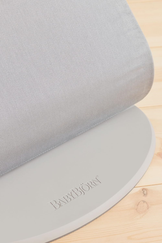 BABYBJORN BLISS WOVEN PETAL LEŽALJKA-LIGHT GREY