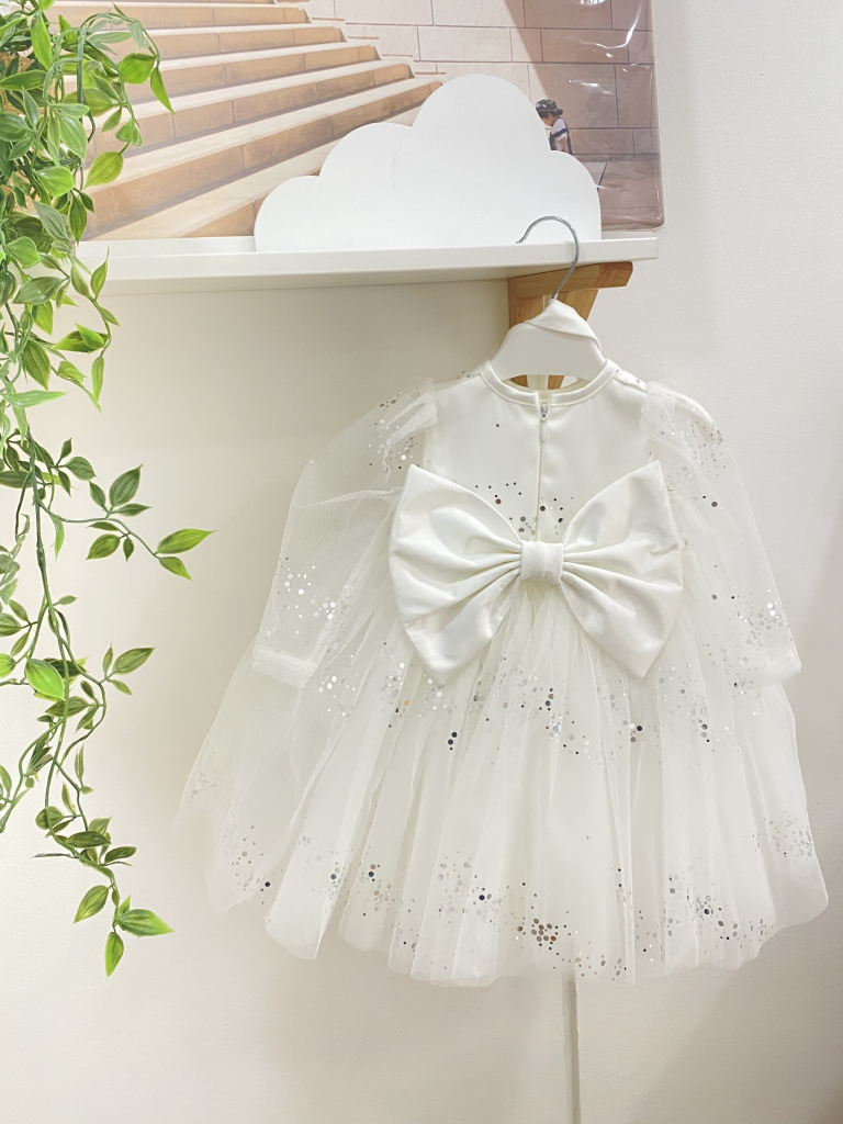 SVEČANA HALJINICA HELENA PM.