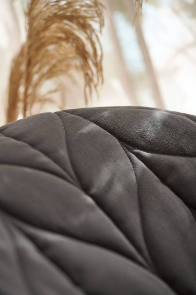 BABYBJORN BLISS WOVEN PETAL QUILT LEŽALJKA,ANTHRACITE