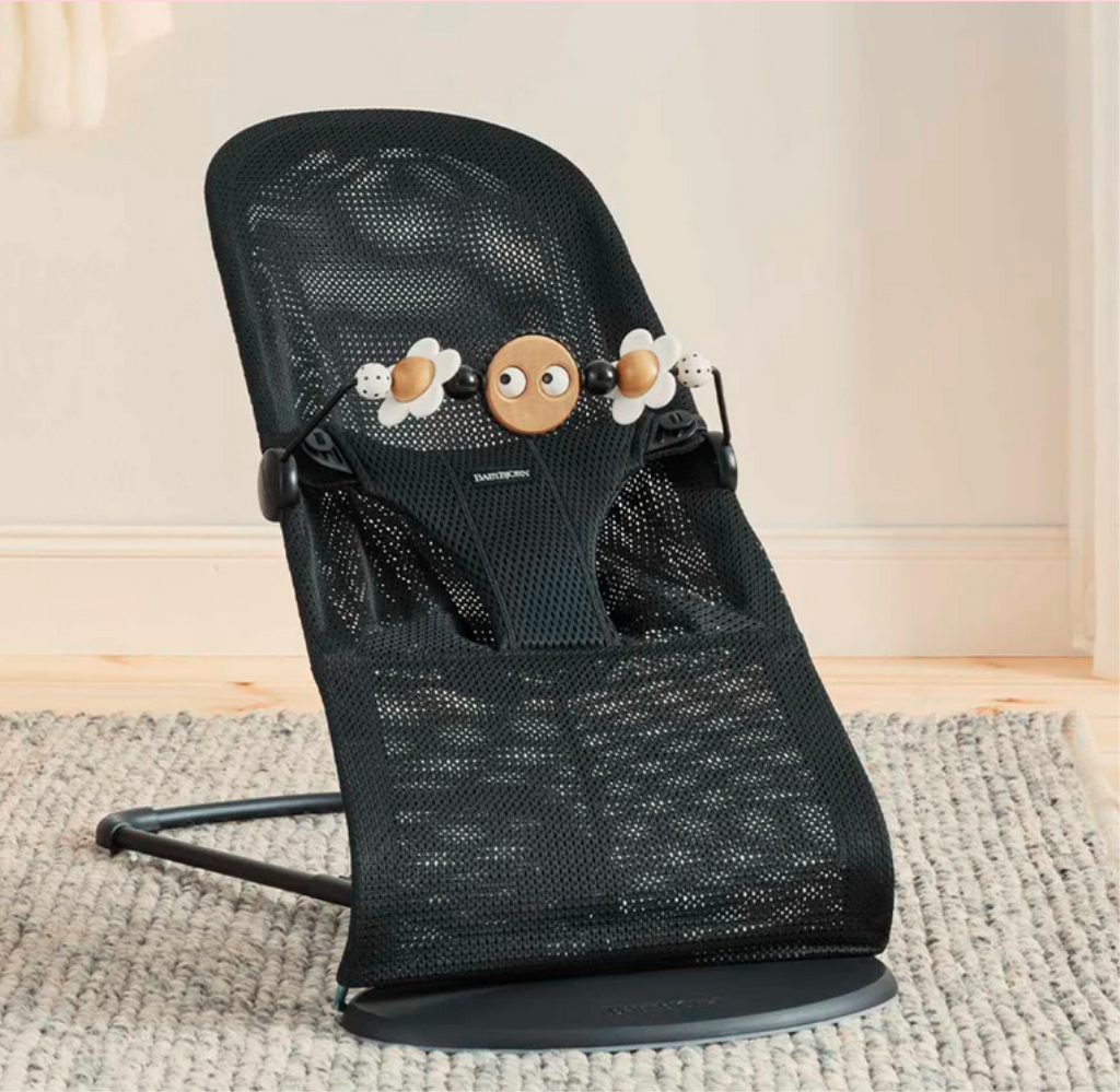 BABYBJORN IGRAČKA ZA LEŽALJKU,GOOGLY EYES BLACK&WHITE