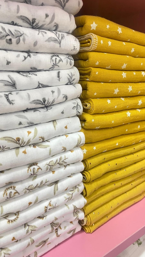 MALI ANĐEO GUŽVANE TETRA PELENE