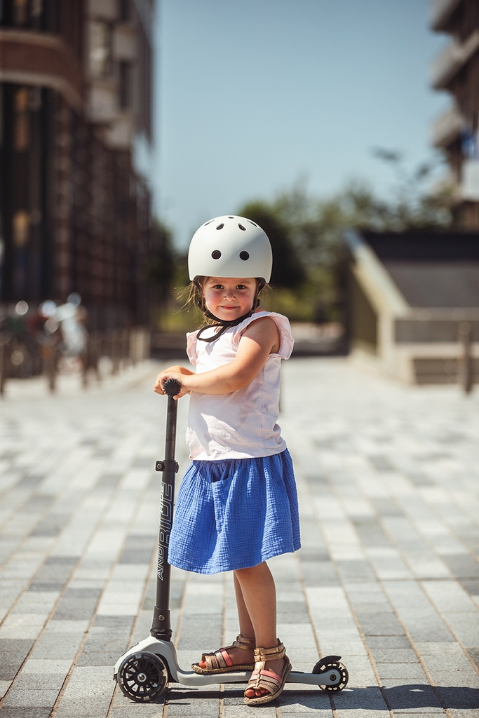 SCOOT AND RIDE HIGHWAYKICK 3 LED ROMOBIL, ASH