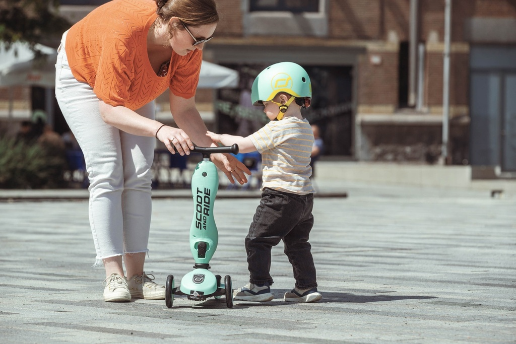 SCOOT AND RIDE HIGHWAYKICK 1 ROMOBIL, KIWI