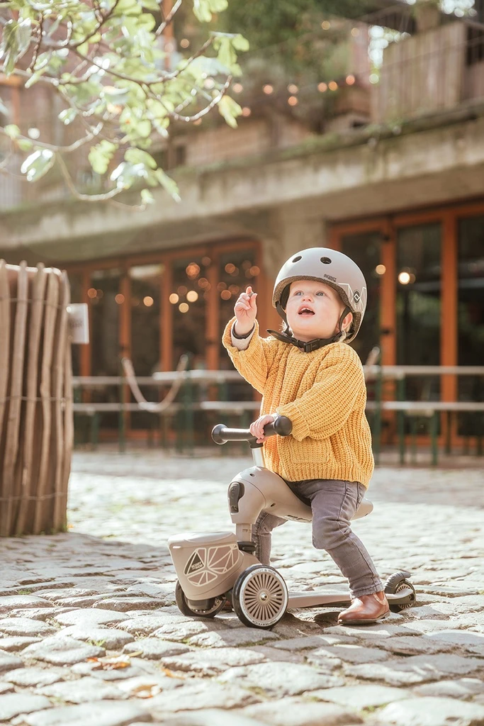 SCOOT AND RIDE HIGHWAYKICK 1 LIFESTYLE ROMOBIL, BROWN LINES 