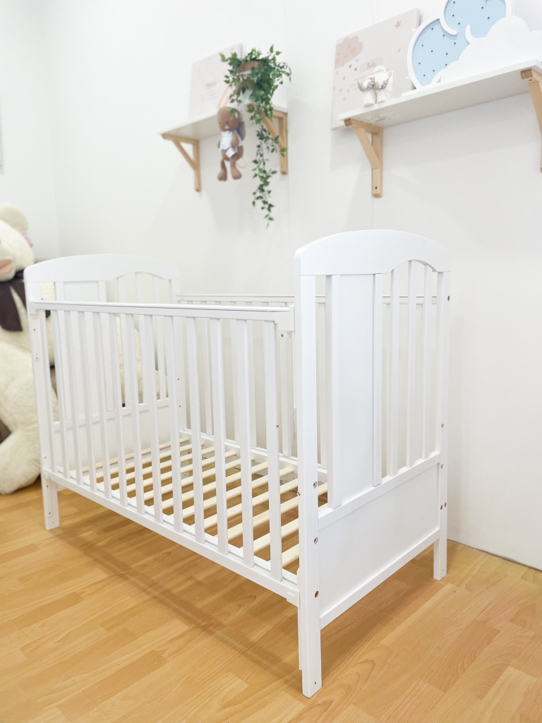 DRVENI KREVETAC HEFEI BIJELI F.