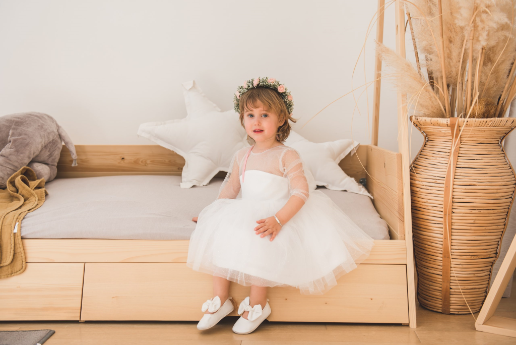 MALI ANĐEO HALJINA ANGELA