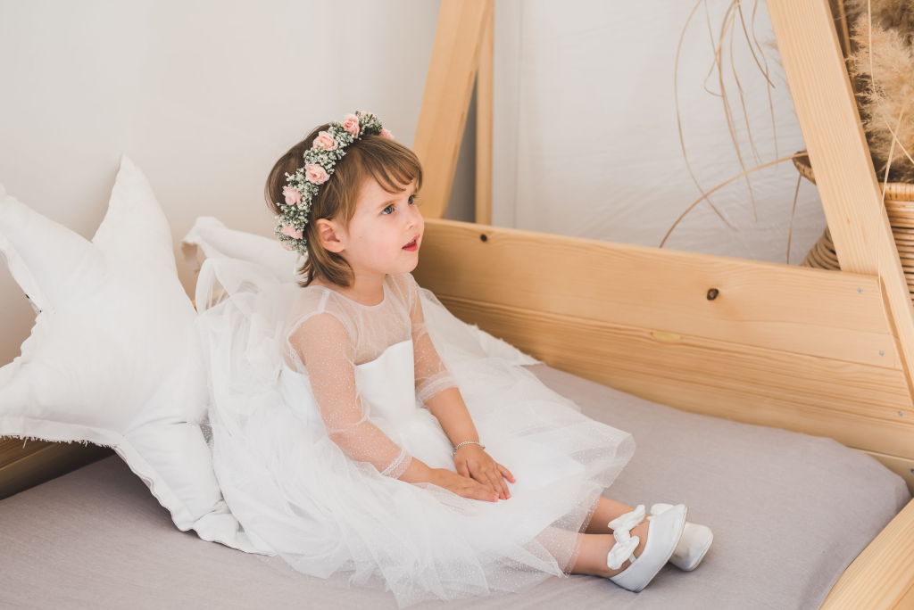 MALI ANĐEO HALJINA ANGELA