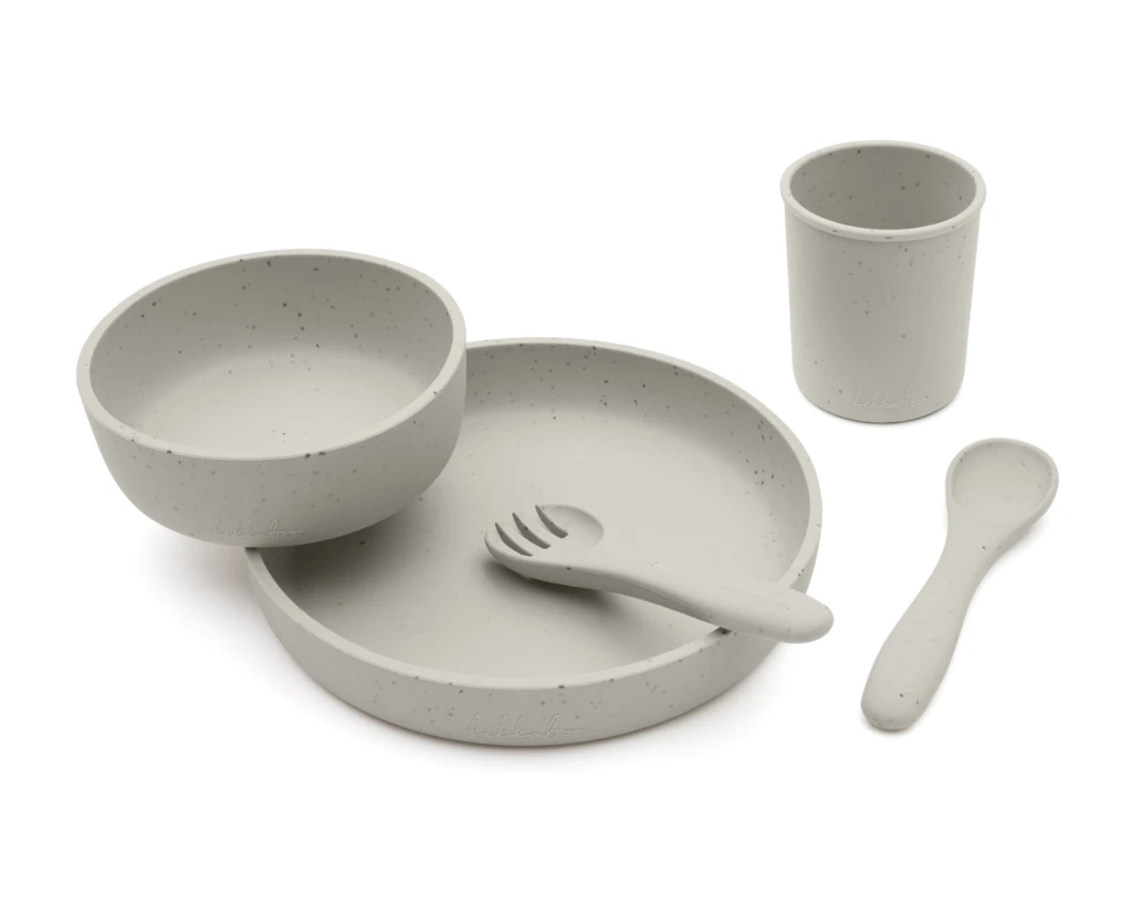 KIKKA BOO SET ZA HRANJENJE PLATINUM 5KOM,SILIKONSKI SAND