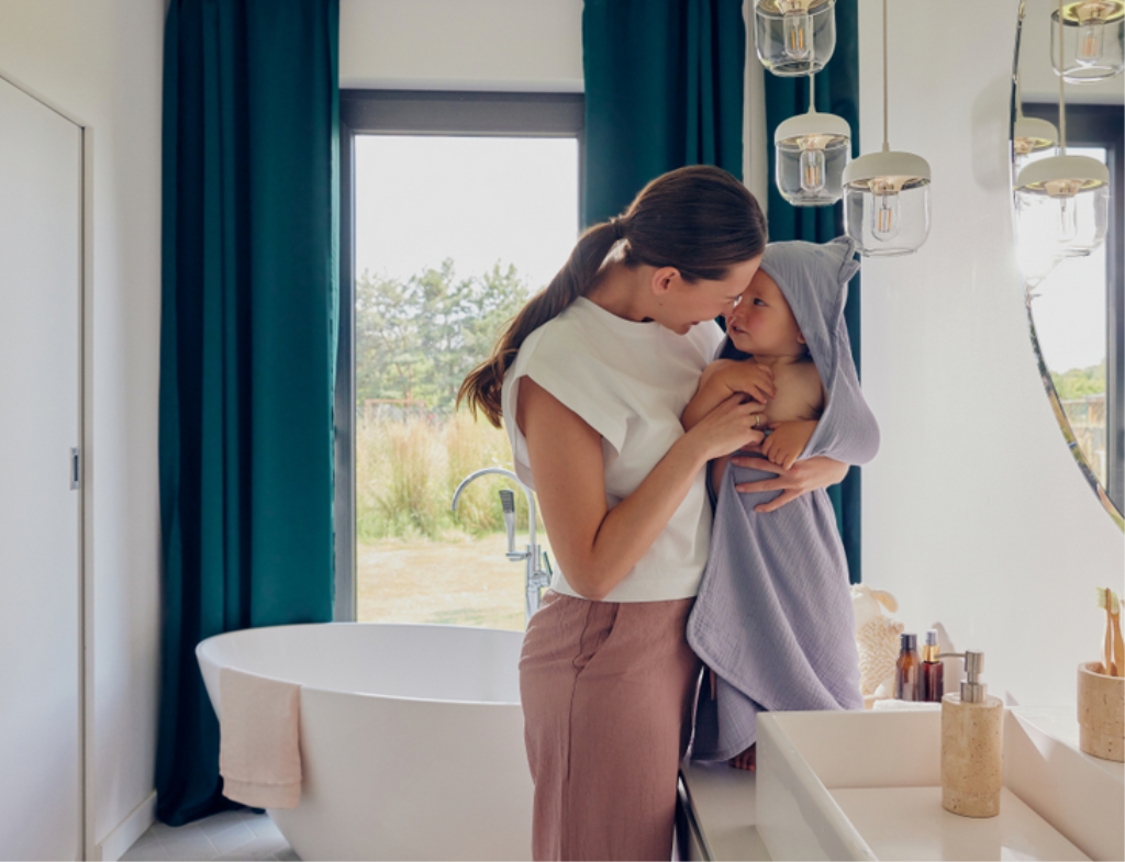 LIONELO RUČNIK OD MUSLINA S KAPULJAČOM BEŽ CAPPUCCINO