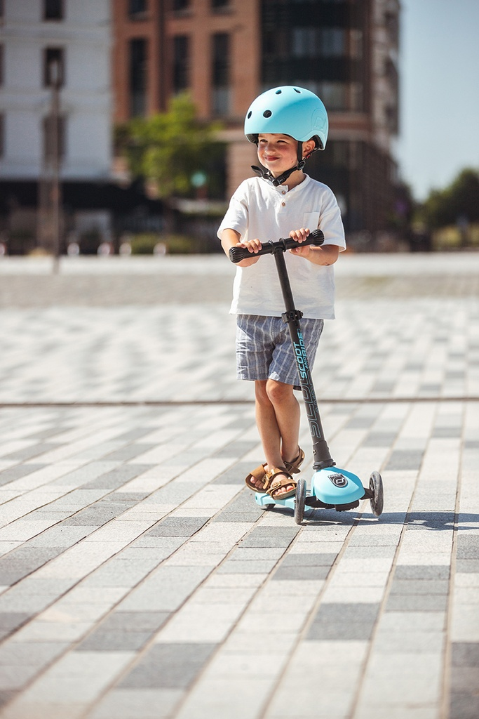 SCOOT AND RIDE HIGHWAYKICK 3 LED ROMOBIL, BLUEBERRY 