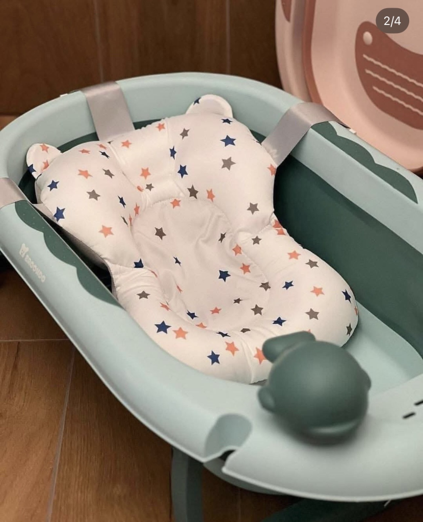 SKLOPIVA KADA S TERMOMETROM I UMETKOM ZA KUPANJE NEM.