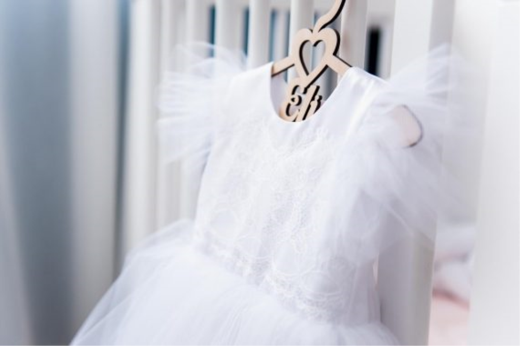 MALI ANĐEO HALJINA EVITA