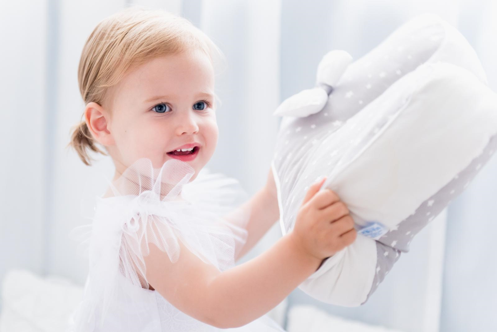 MALI ANĐEO HALJINA EVITA