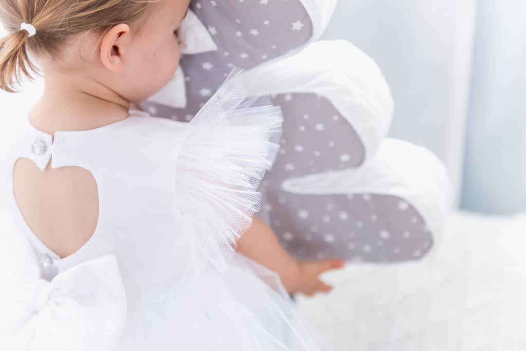 MALI ANĐEO HALJINA EVITA