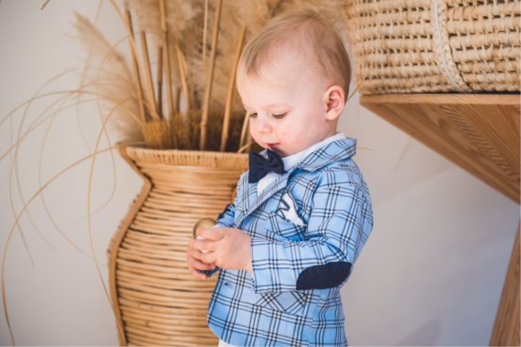 MALI ANĐEO ODIJELO LIAM