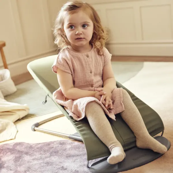BABYBJORN BLISS WOVEN PETAL LEŽALJKA-DARK GREY