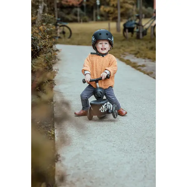 SCOOT AND RIDE ROMOBIL HIGHWAYKICK 1 LIFESTYLE ZEBRA