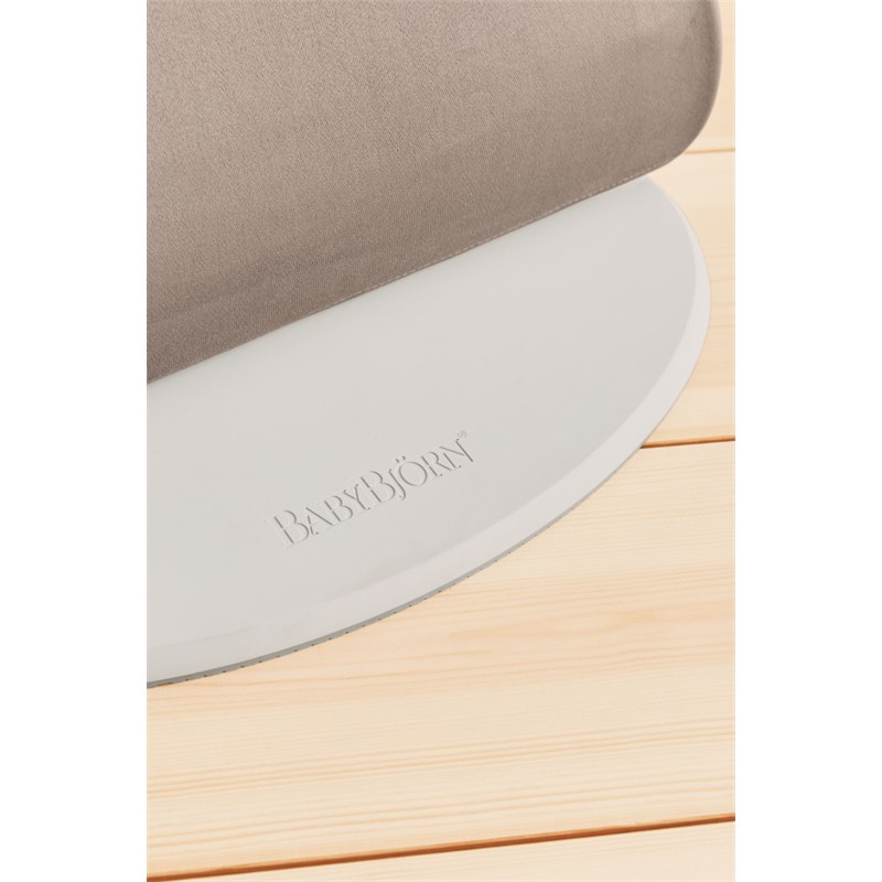 BABYBJORN BLISS COTTON PETAL LEŽALJKA SAND GREY