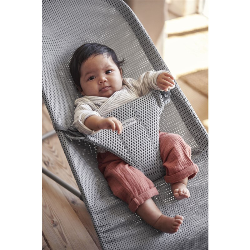 BABYBJORN BLISS MESH LEŽALJKA GREY