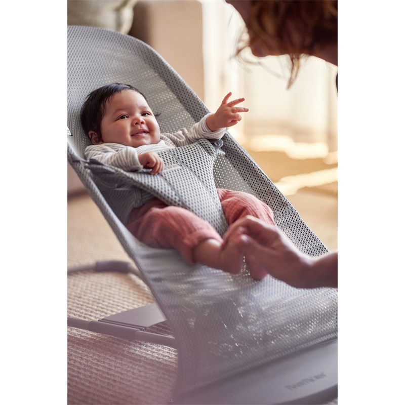 BABYBJORN BLISS MESH LEŽALJKA GREY