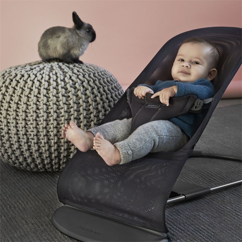 BABYBJORN BLISS MESH LEŽALJKA ANTHRACITE