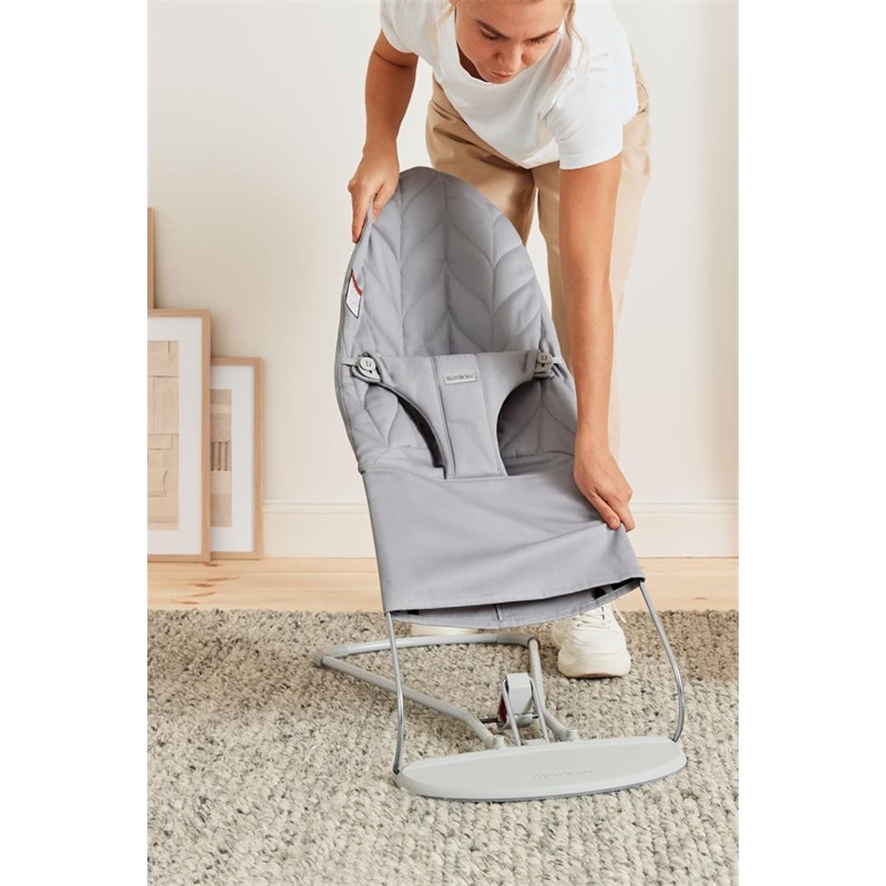 BABYBJORN BLISS WOVEN PETAL LEŽALJKA-LIGHT GREY