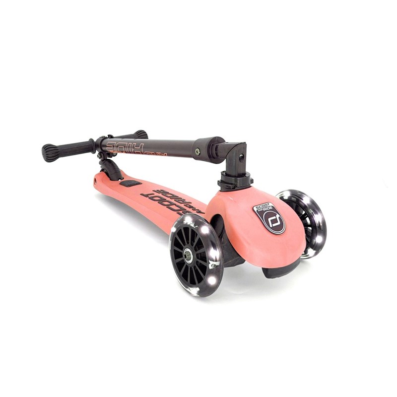 SCOOT AND RIDE HIGHWAYKICK 3 ROMOBIL PEACH LED 