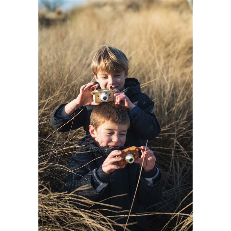 THE ZOOFAMILY FOTOAPARAT MEDO