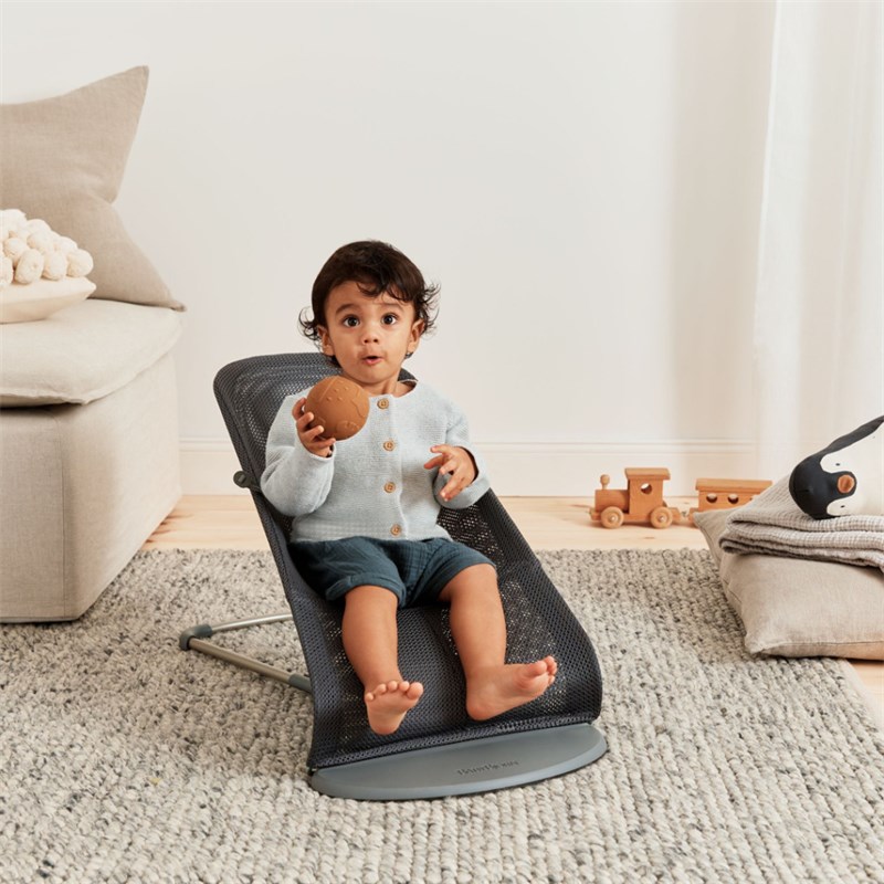 BABYBJORN BLISS MESH LEŽALJKA ANTHRACITE