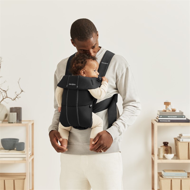 BABYBJORN MINI KENGUR, WOVEN, BLACK